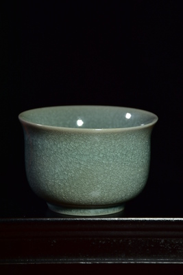 仿古冰裂馬蹄支釘杯（高6厘米直徑7.5厘米顏色仿古冰裂釉容量100毫升）