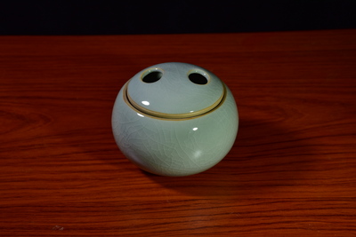 定制粉青茶葉罐（高8厘米寬10厘米顏色粉青）