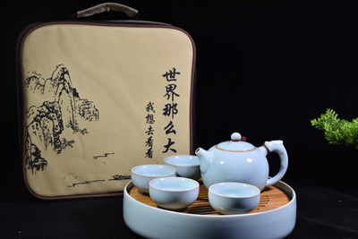 旅行套（茶壺（寬14厘米高8厘米顏色天青容量250毫升）茶杯（寬6.5厘米高3.5厘米顏色天青容量40毫升）