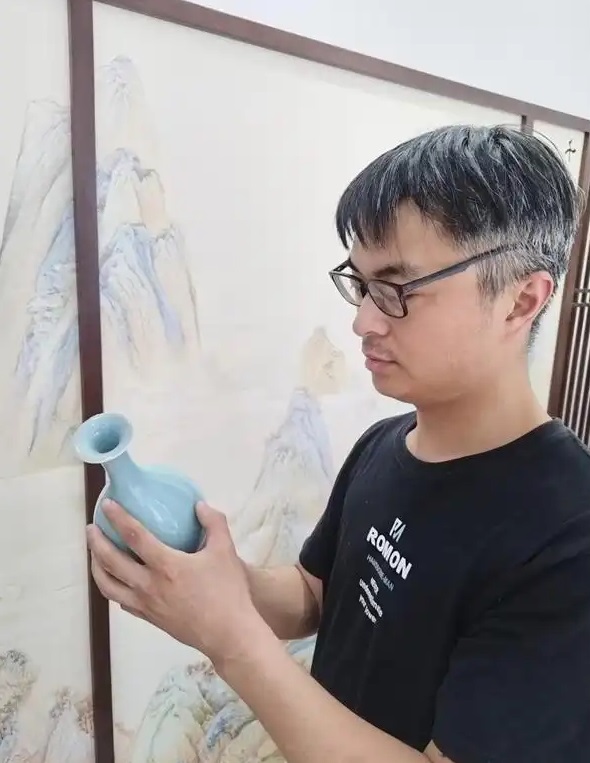 汝瓷-01.jpg