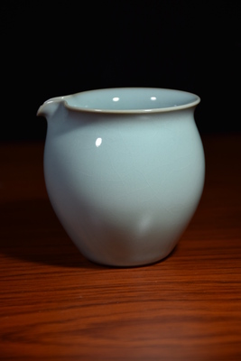 手工支钉杯（高8厘米宽8厘米容量200毫升颜色粉青）