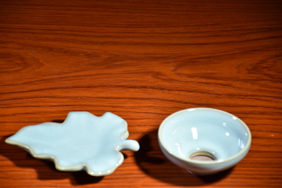 葉子茶漏（高5厘米寬11厘米顏色天青）