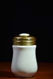 玉清單層福運養(yǎng)生杯（高13厘米寬7厘米容量300毫升顏色玉青）